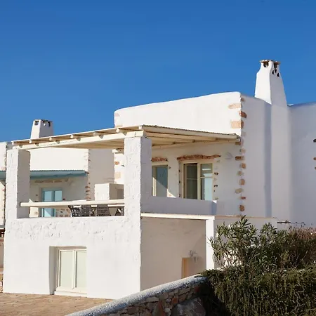 Gal-paros! Villa